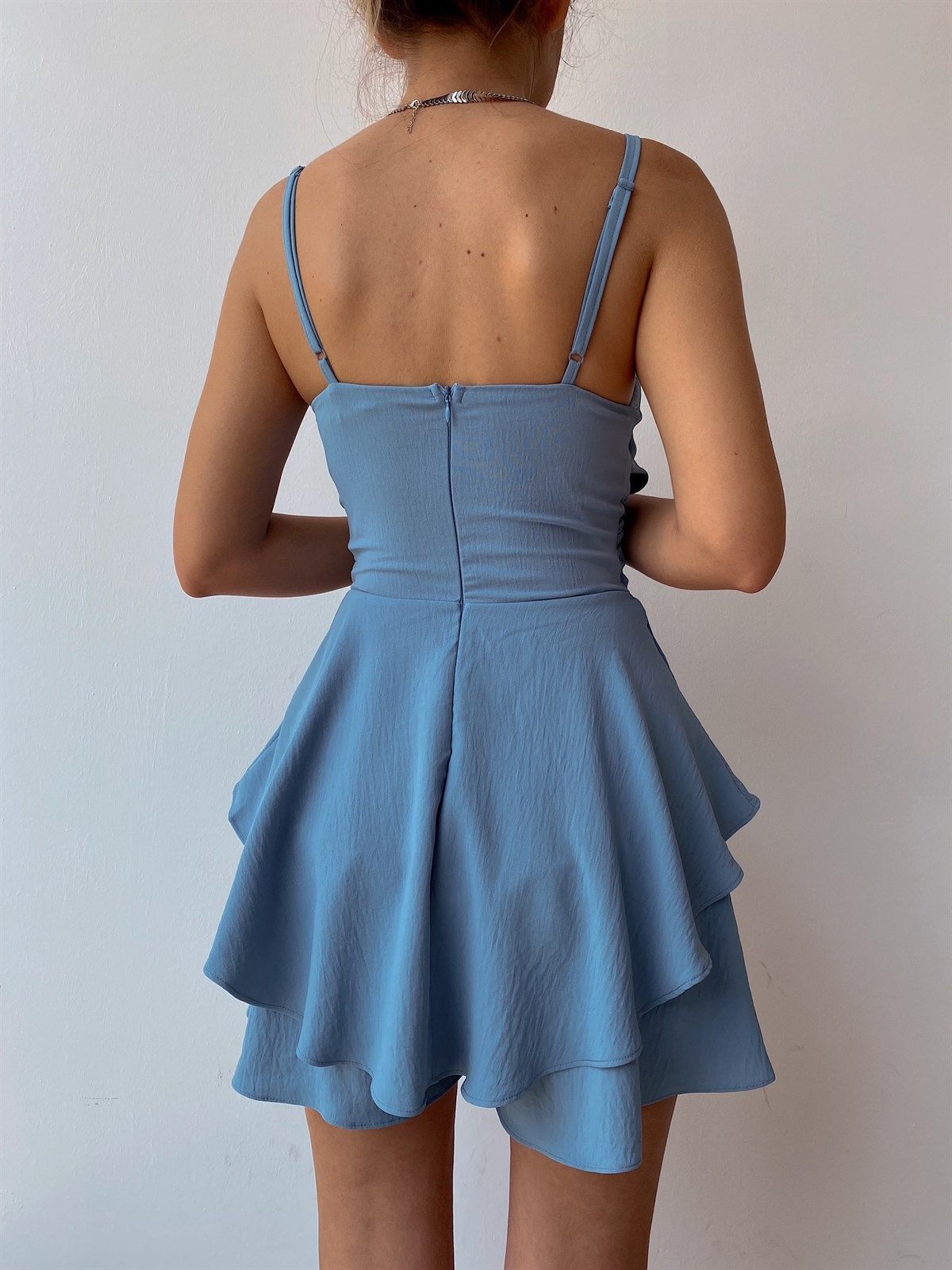Stylish Solid-Color Zippered Jumpsuit with Spaghetti Straps