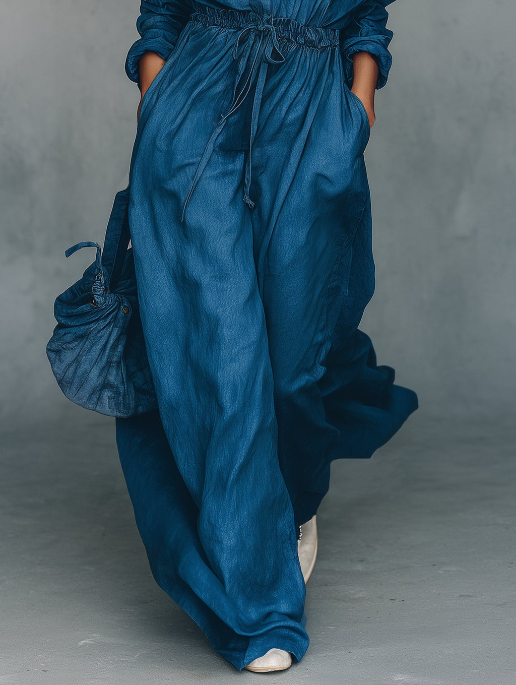 Minimalist Linen-Blend Long-Sleeve Maxi Dress with Drawstring Waist