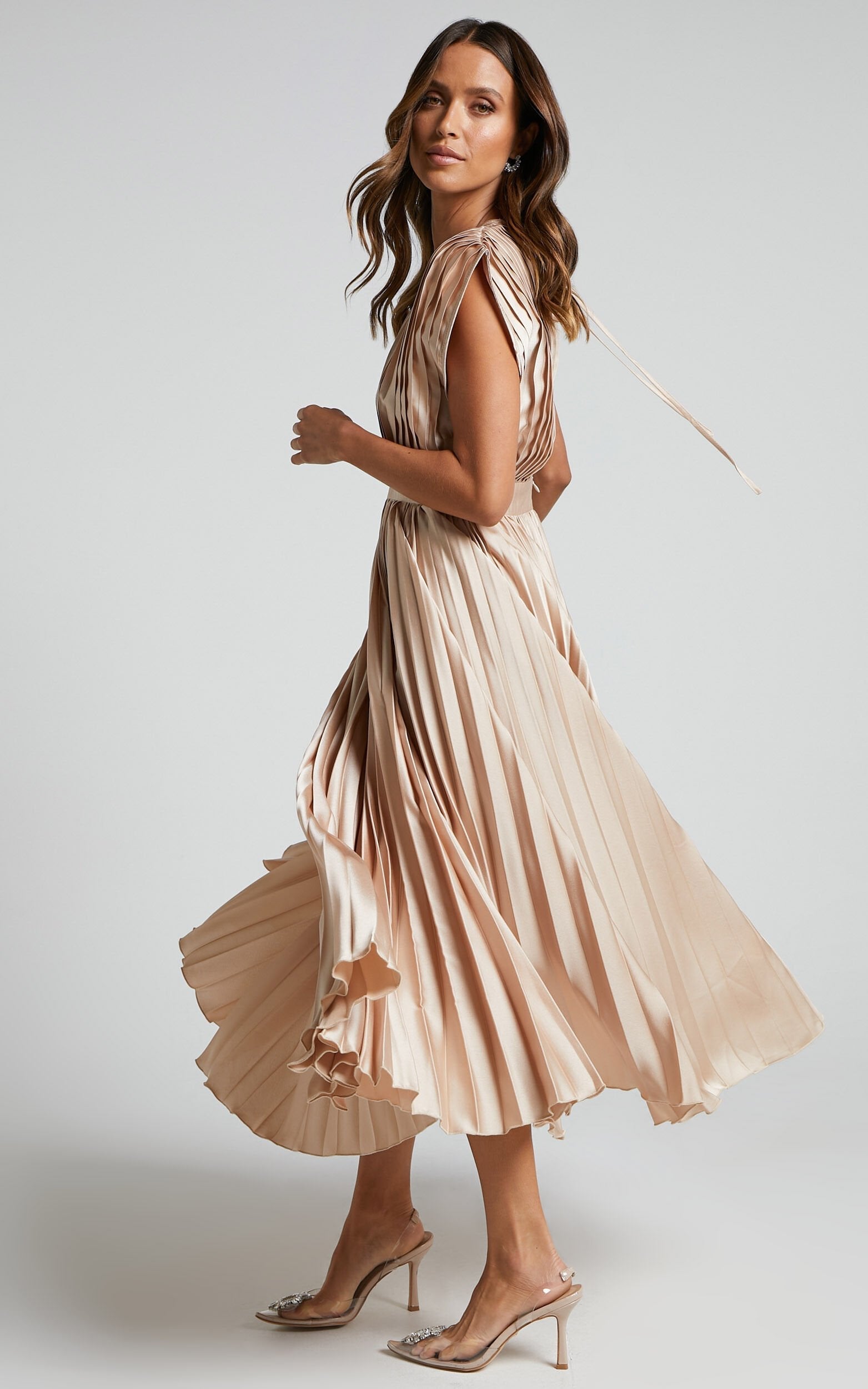 Elegant Satin Pleated V-neck Flowing Midi Dress