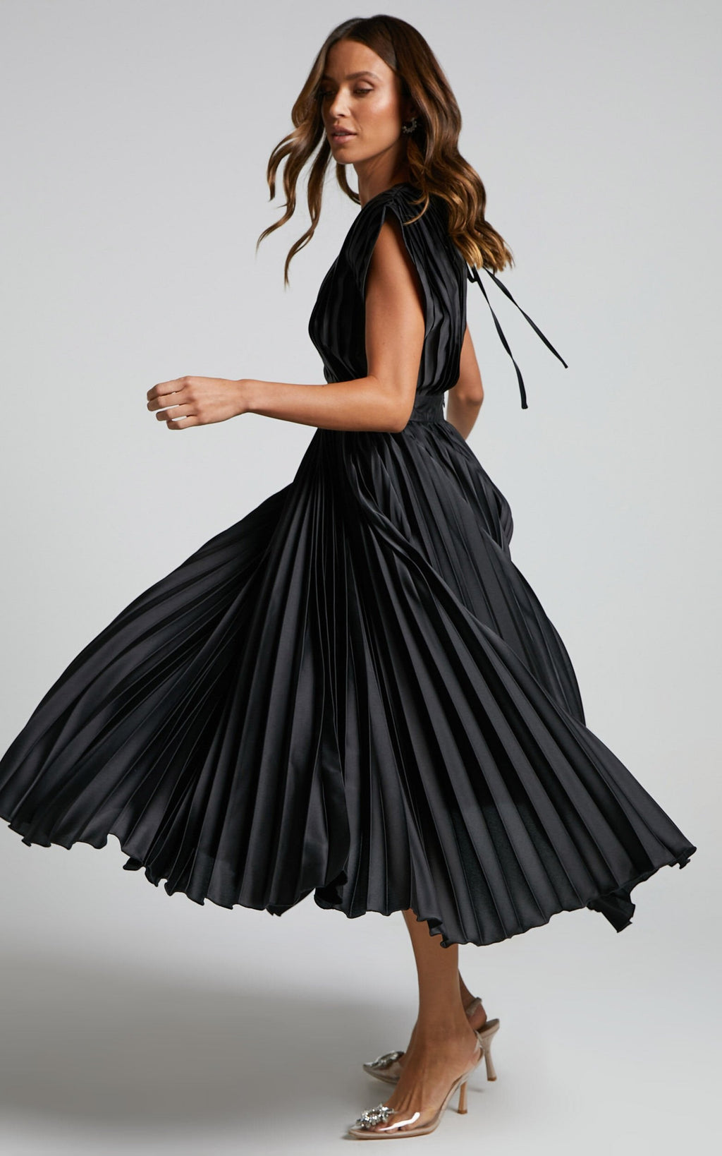 Elegant Satin Pleated V-neck Flowing Midi Dress
