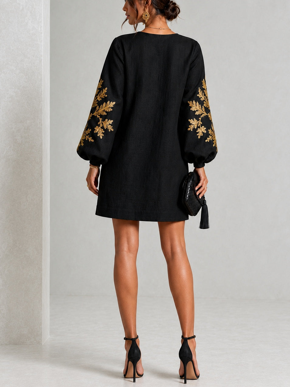 Black Gold Print Loose Mini Dress With Crew Neck And Lantern Sleeves
