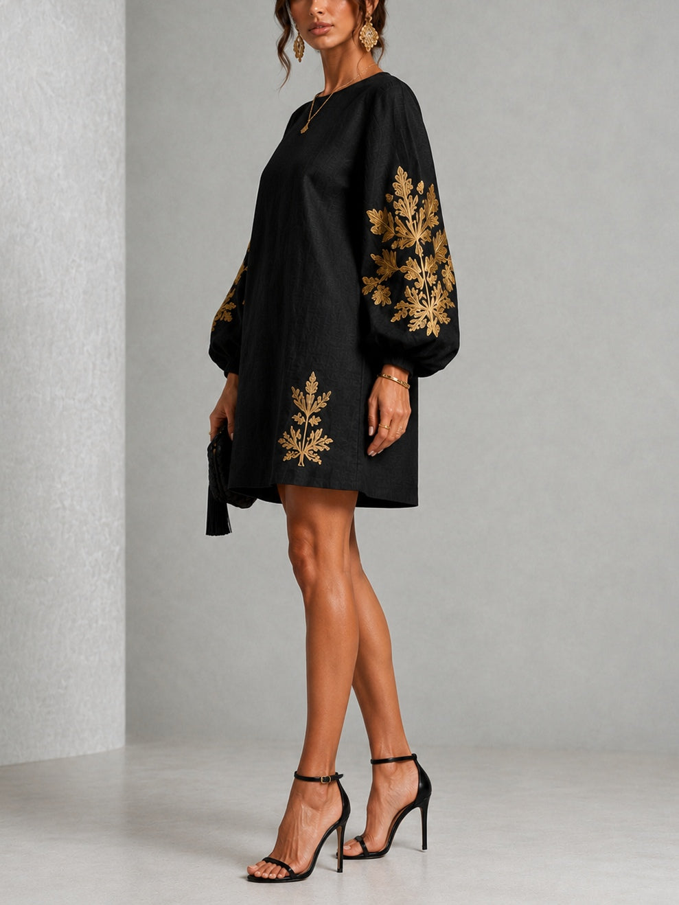 Black Gold Print Loose Mini Dress With Crew Neck And Lantern Sleeves